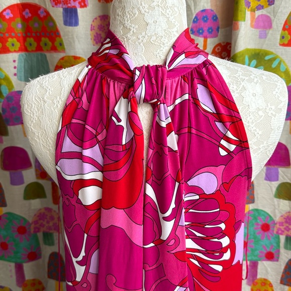 Trina Turk Halter Style Tie Neck Dress. Small - Picture 5 of 10